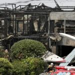 Tres personas han fallecido al estrellarse una pequeña avioneta en Tokio