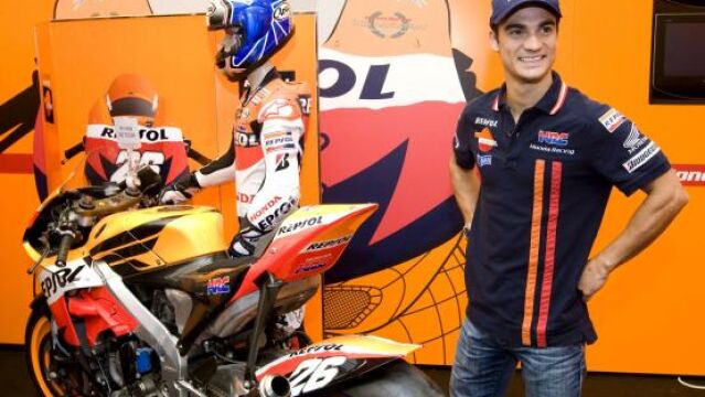 Pedrosa busca el «triplete» en Alcañiz