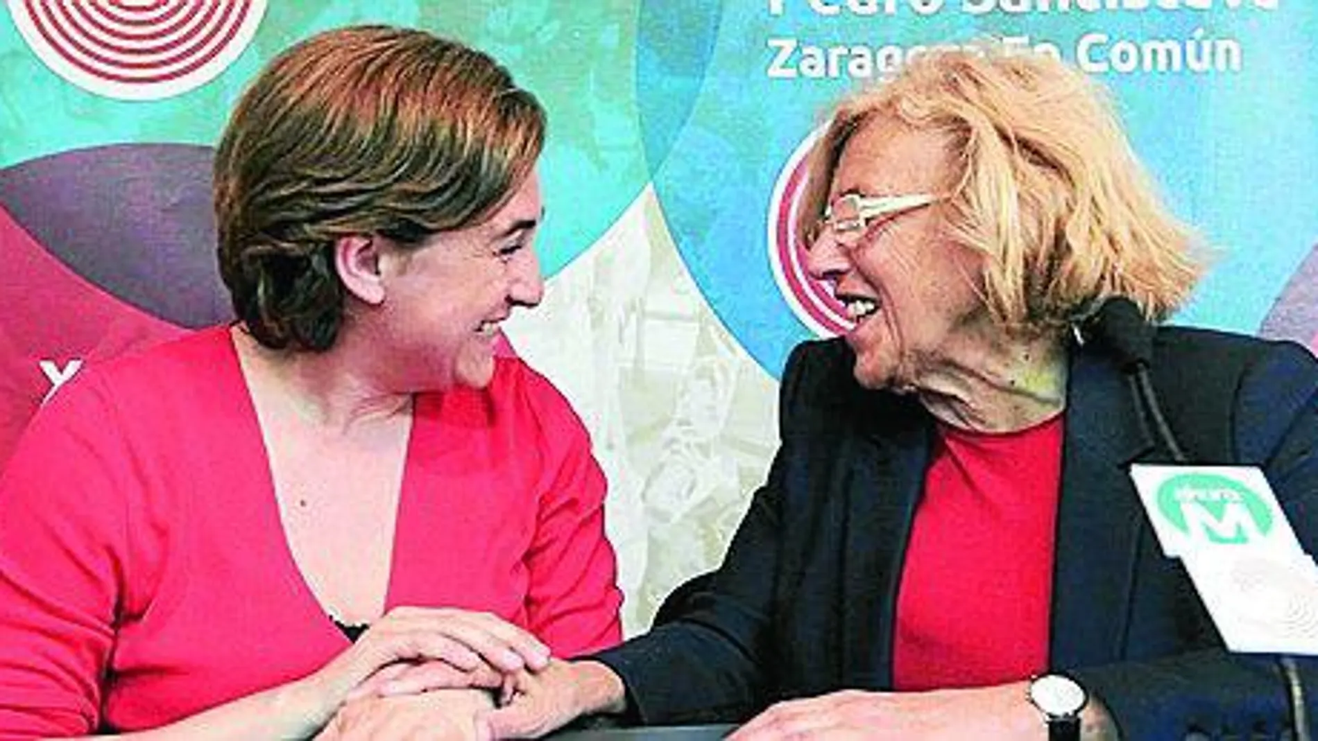 Ada Colau y Manuela Carmena