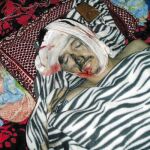 Imagen del vídeo, difundido a través de internet, con el cadáver amortajado del joven Baby Hamday Buyema