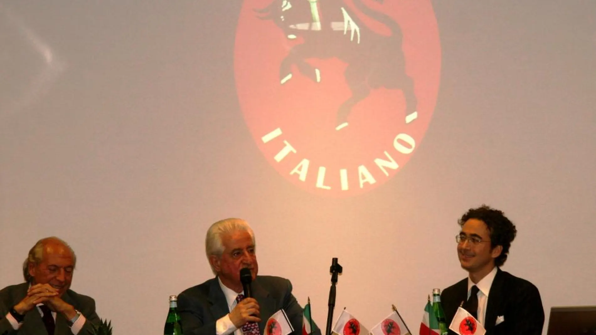 Santiago Martín «El Viti», homenajeado por el Club Taurino Italiano