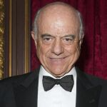 El presidente del BBVA sostiene que lo que hay que hacer es crear puestos de trabajo