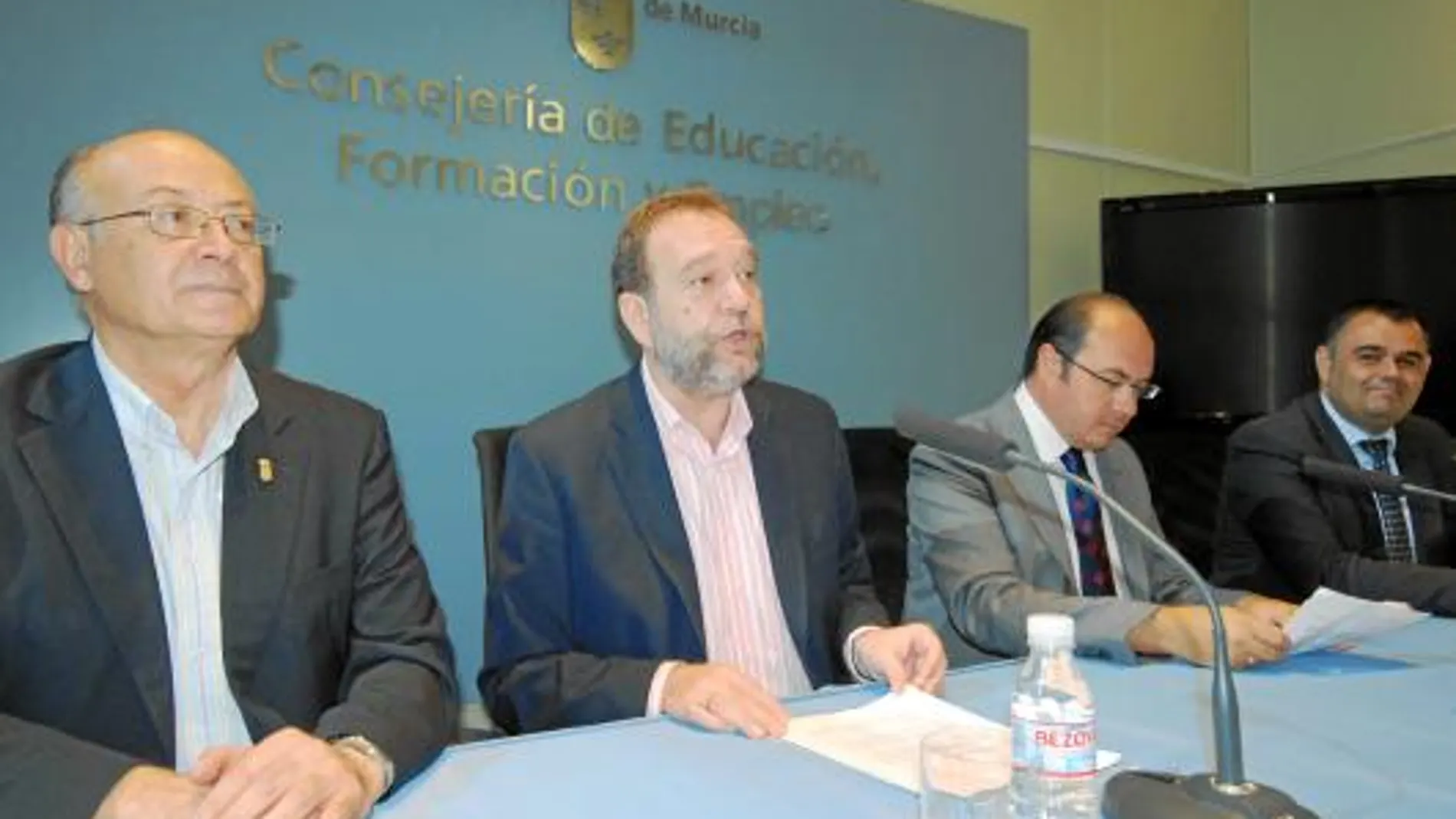 Antonio Tamayo, Constantino Sotoca, Pedro Antonio Sánchez y José Martínez presentaron las medidas