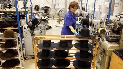 España tiene ya más empleados indefinidos que antes de la crisis