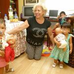 Los abuelos, el pilar económico que sostiene a las familias