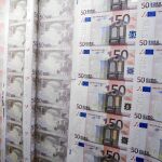 Los españoles son más ricos que hace un año