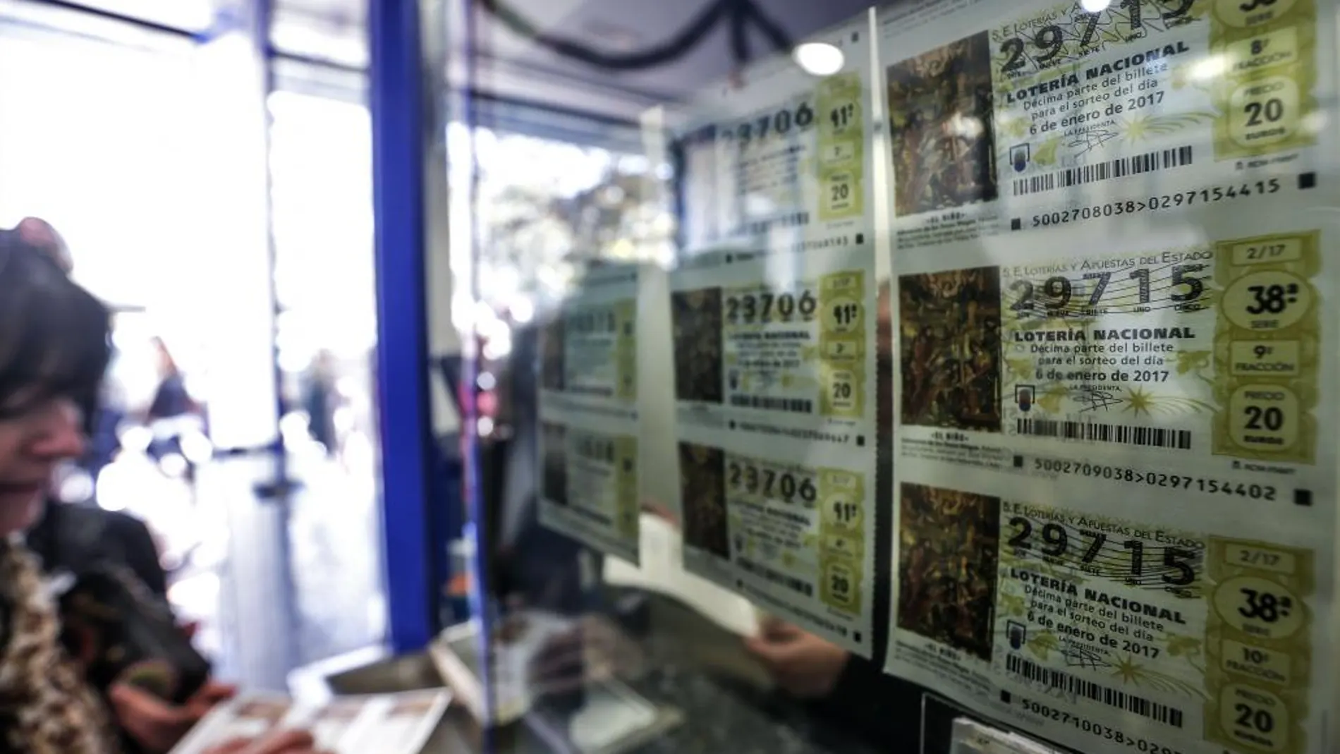 Venta de décimos para el sorteo de El Niño.