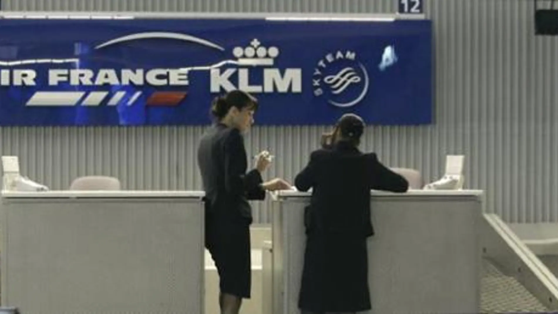 Una mujer que peridió el vuelo de Air France siniestrado muere en un accidente de coche