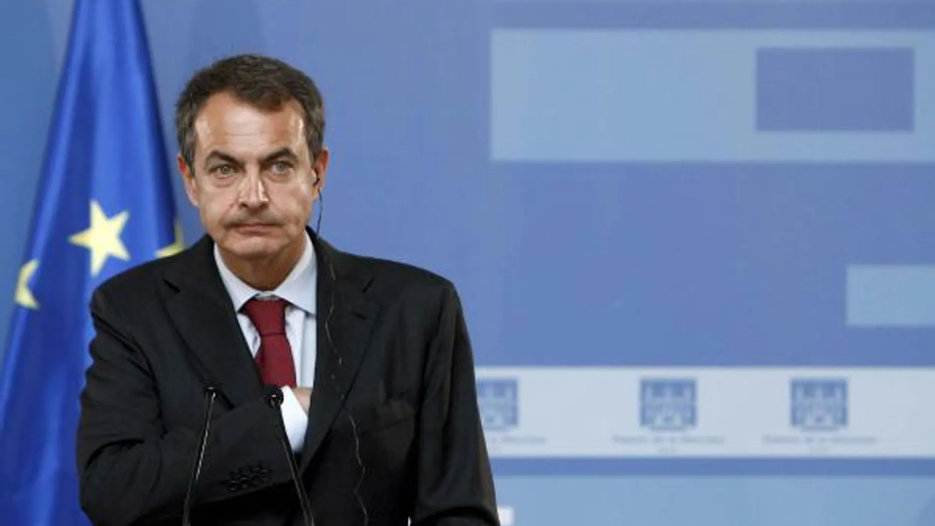 José Luis Rodríguez Zapatero, hoy, durante la rueda de prensa