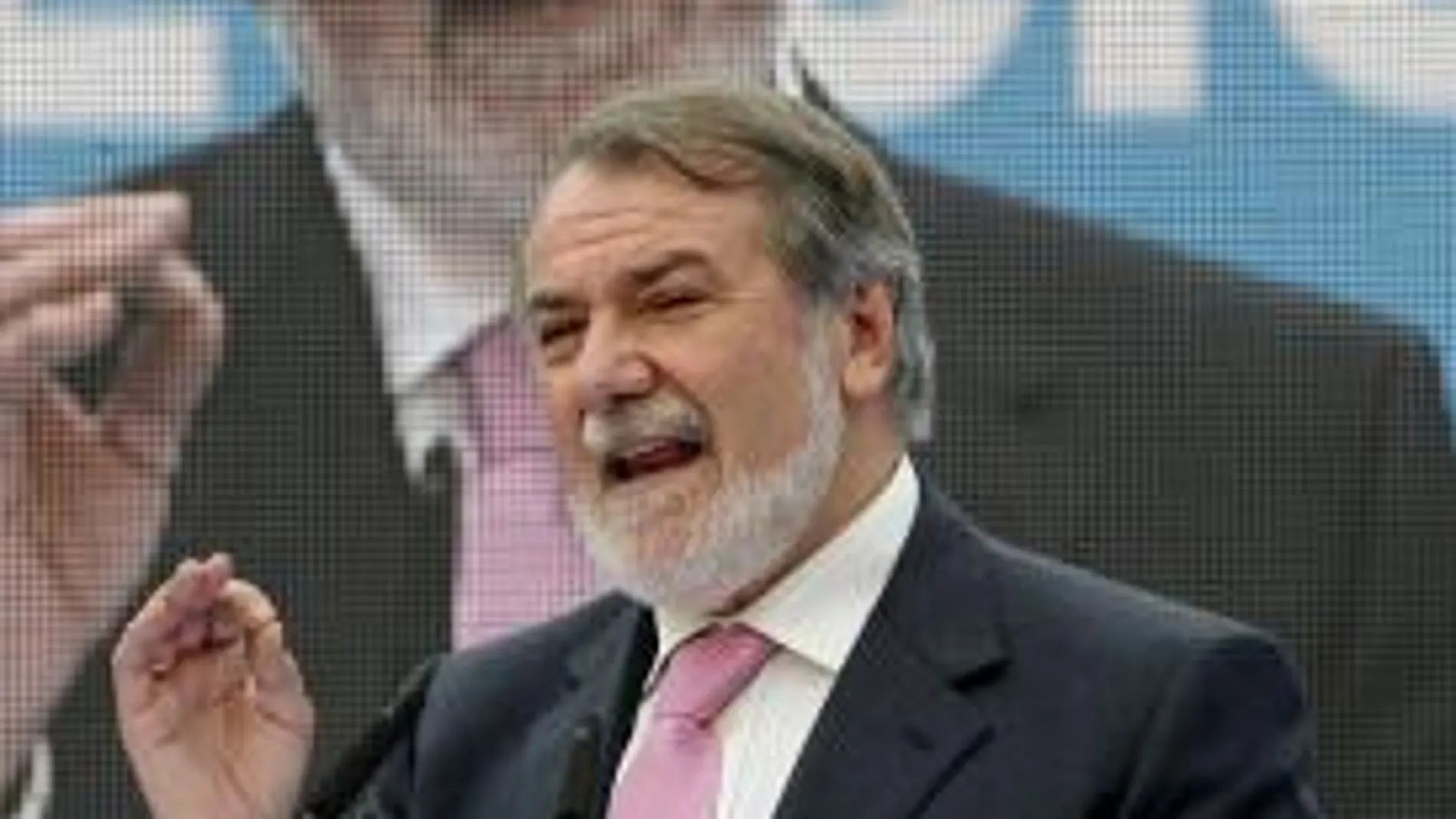 Mayor Oreja llama a López Aguilar "pastor protestante"y dice que el socialismo es la "foto"de la crisis