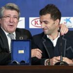 Simao: «Ha sido un honor vestir esta camiseta»