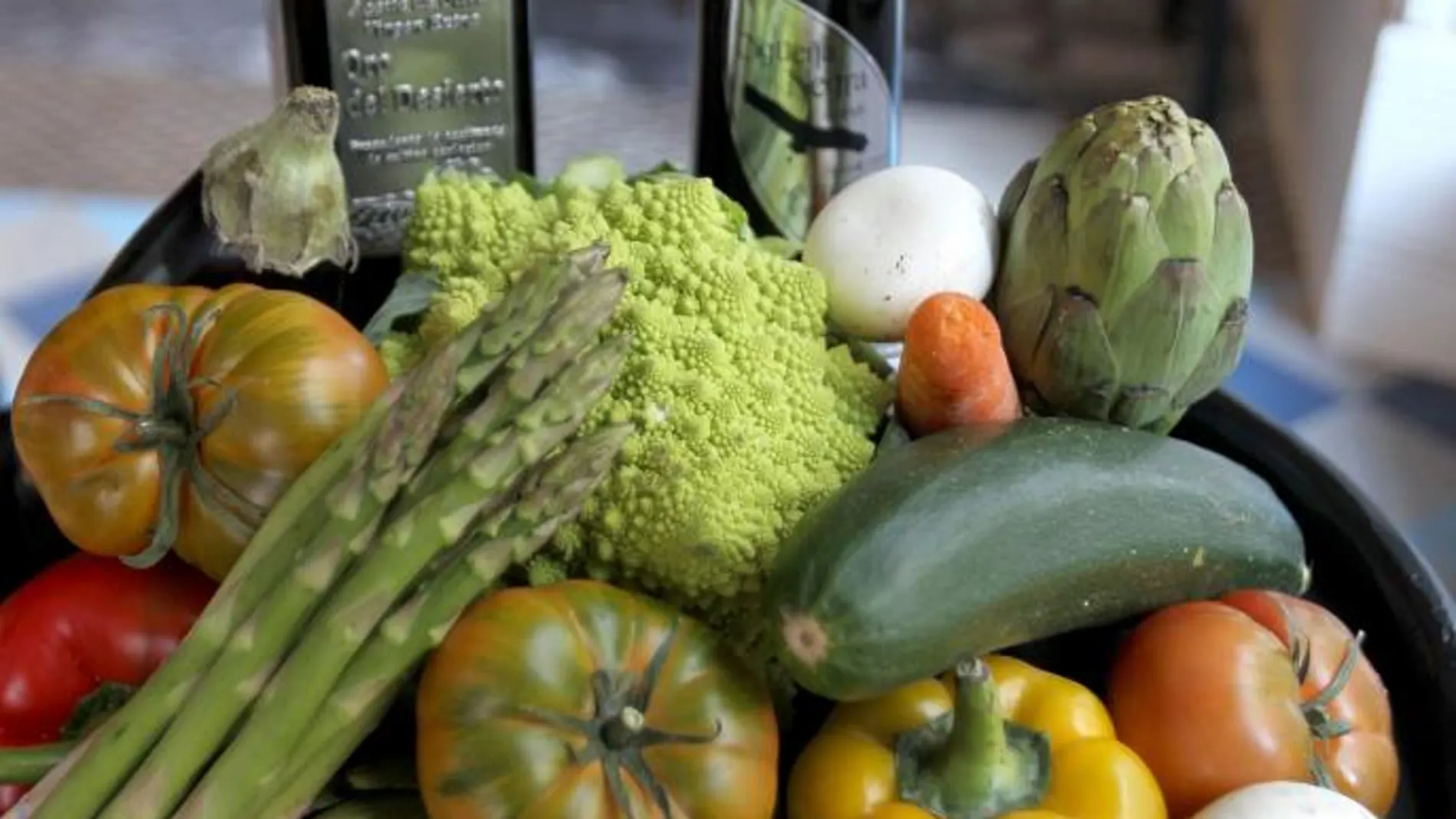 Las verduras fritas en aceite oliva, más propiedades saludables que las cocidas