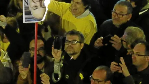 El juez Llarena ha sufrido no pocos «escraches» por parte de los radicales independentistas / Efe