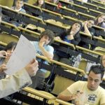 Comienza la rebelión de los profesores contra el catalán
