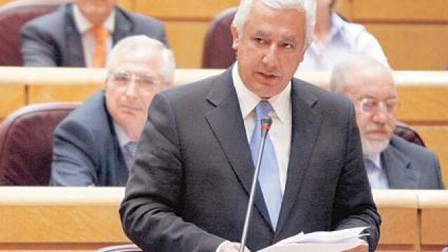 El Gobierno no aclara cómo pagará la deuda