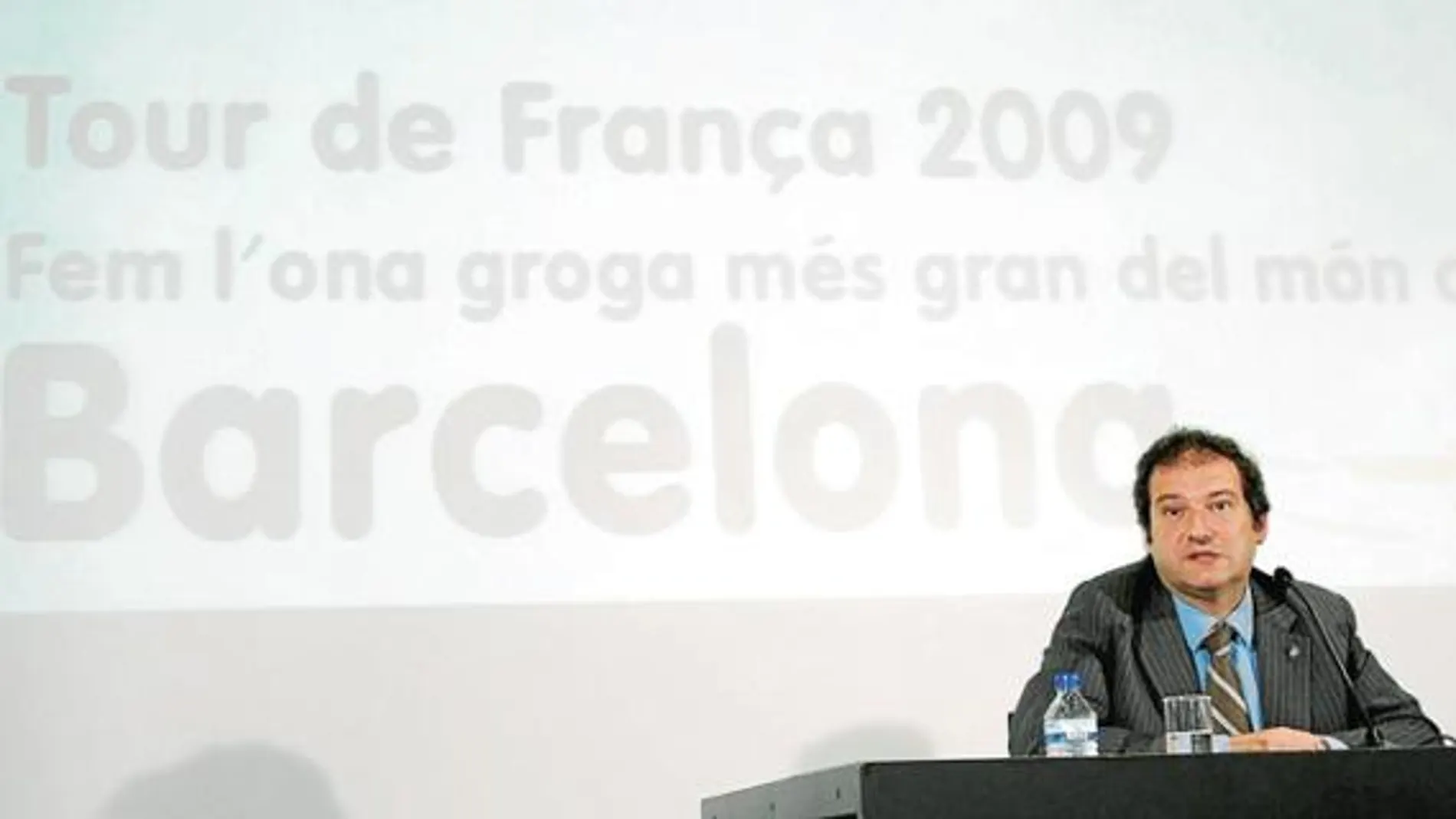 El alcalde de Barcelona, Jordi Hereu, llama a la ciudadanía a volcarse con el Tour que llegará el 9 de julio