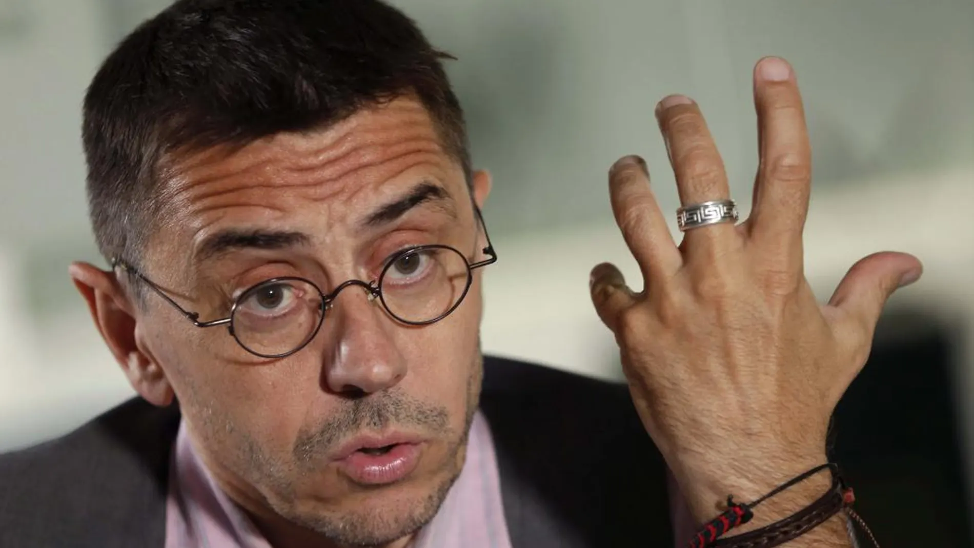 La jueza rechaza las dos querellas contra Monedero