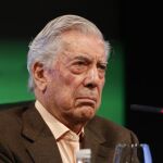 Mario Vargas Llosa durante la presentación de su último libro