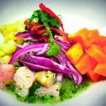 Magnífica interpretación del ceviche de pescado de lonja. Restaurante Simalú (Calle Caballeros, 10) Valencia