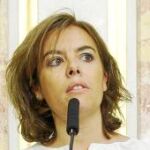 Sáenz de Santamaría mantiene contactos con los nacionalistas