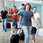 Los internacionales del Barcelona hicieron escala en Barajas antes de aterrizar en El Prat procedentes de México