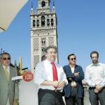 Zoido replica a Espadas: «La crispación la crea el PSOE con su corrupción»