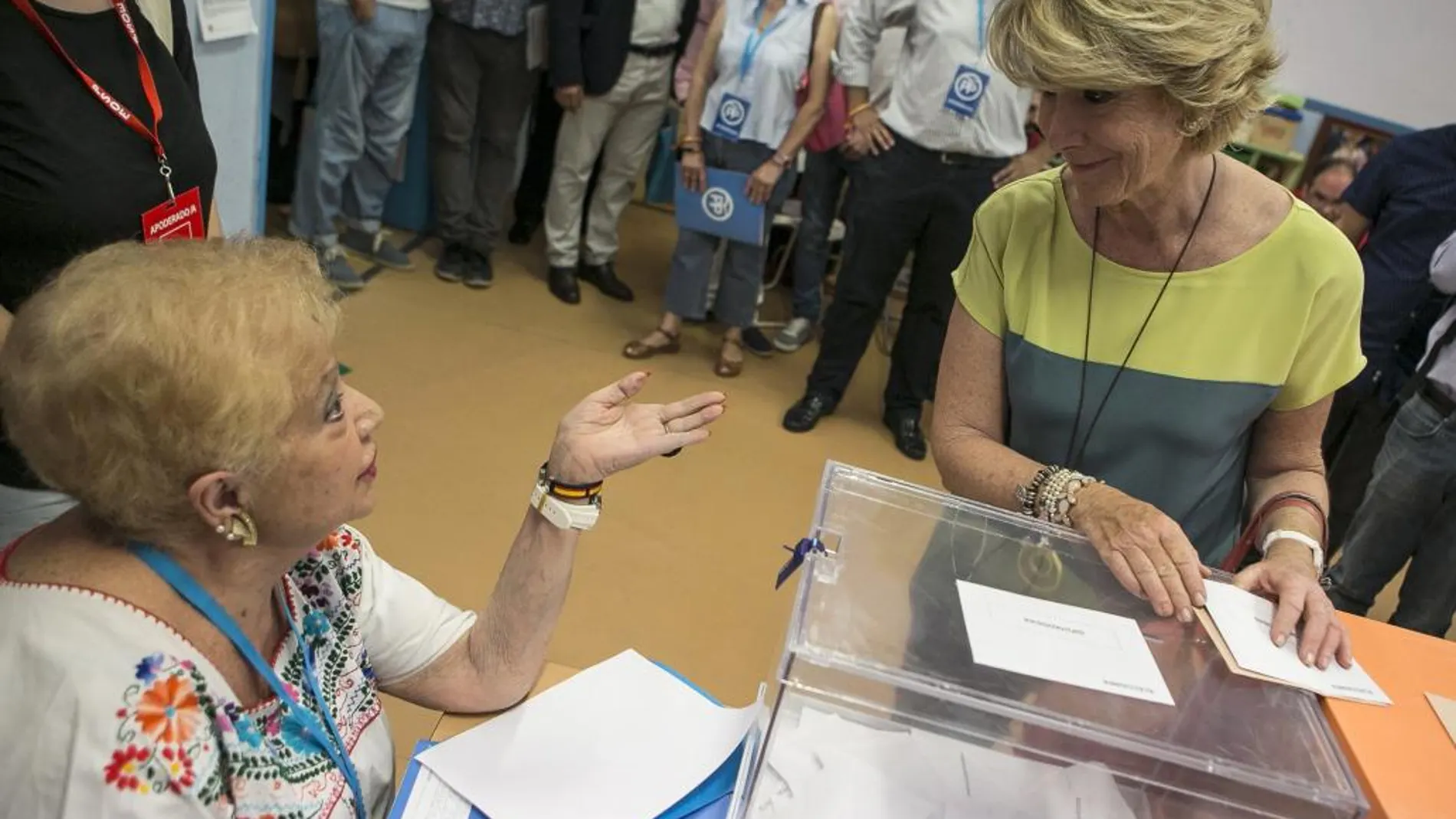 Aguirre anima a votar «pensando en lo mejor»