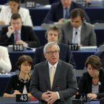 Jean-Claude Juncker se dirige al Parlamento Europeo en Estrasburgo