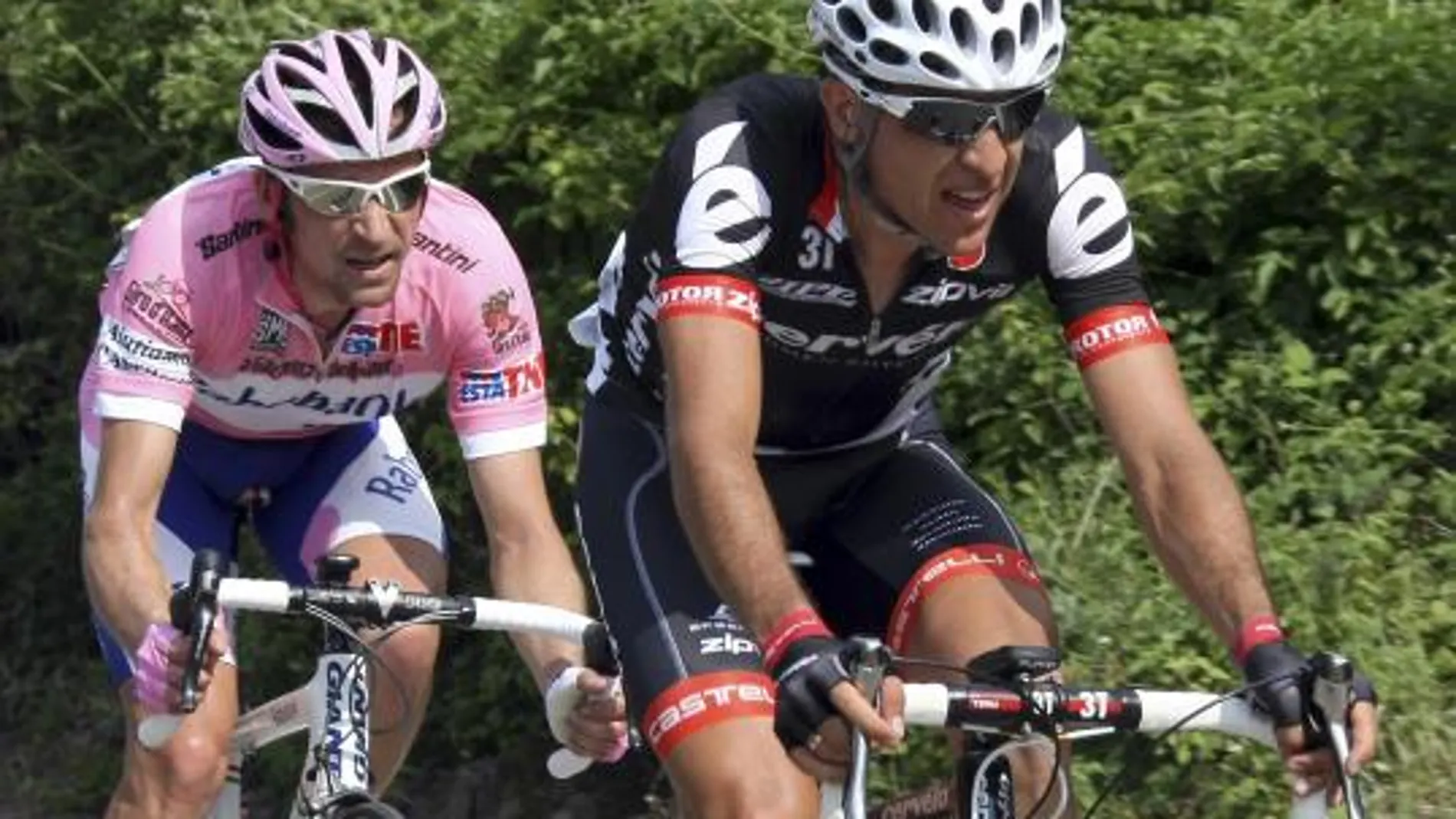 Sastre se impone en la decimonovena etapa del Giro