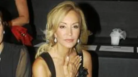 Carmen Lomana