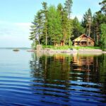 Veranea como un finlandés en una cabaña en plena naturaleza