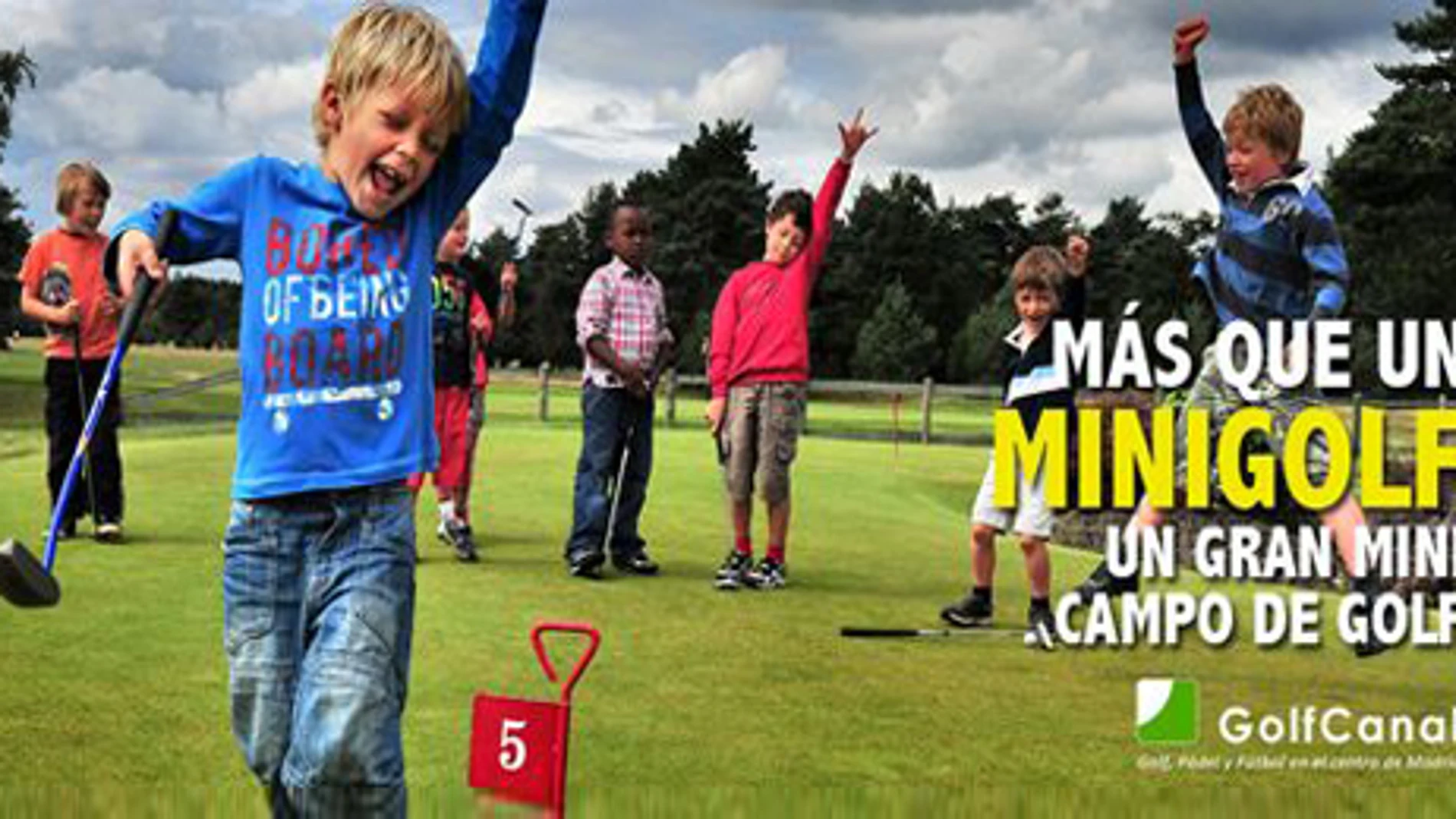 Juega y diviértete con los tuyos en el Gran MiniGolf de GolfCanal