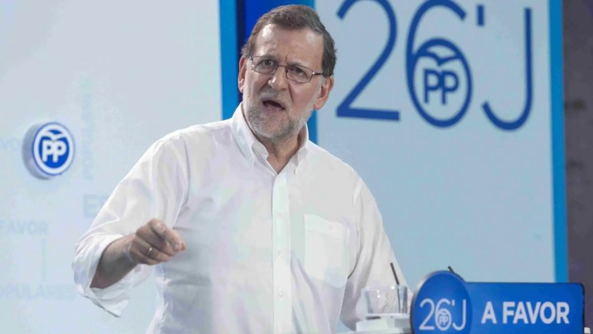 Mariano Rajoy, durante su intervención en el acto del partido con dirigentes y militantes de Murcia.