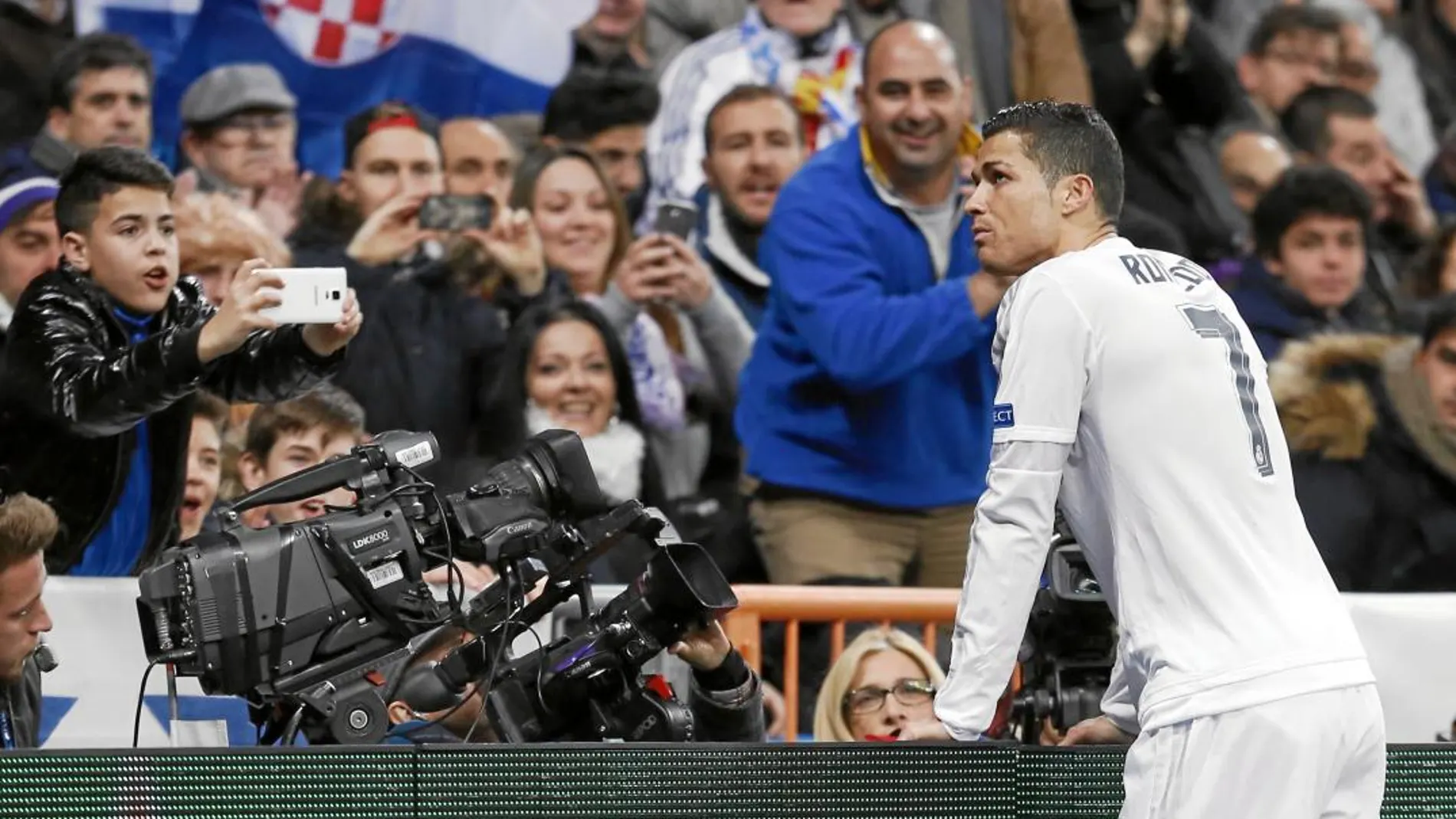 La negociación entre Mediapro y las operadoras para ver los partidos de la Champions, en la imagen Ronaldo en uno de ellos, está en punto muerto