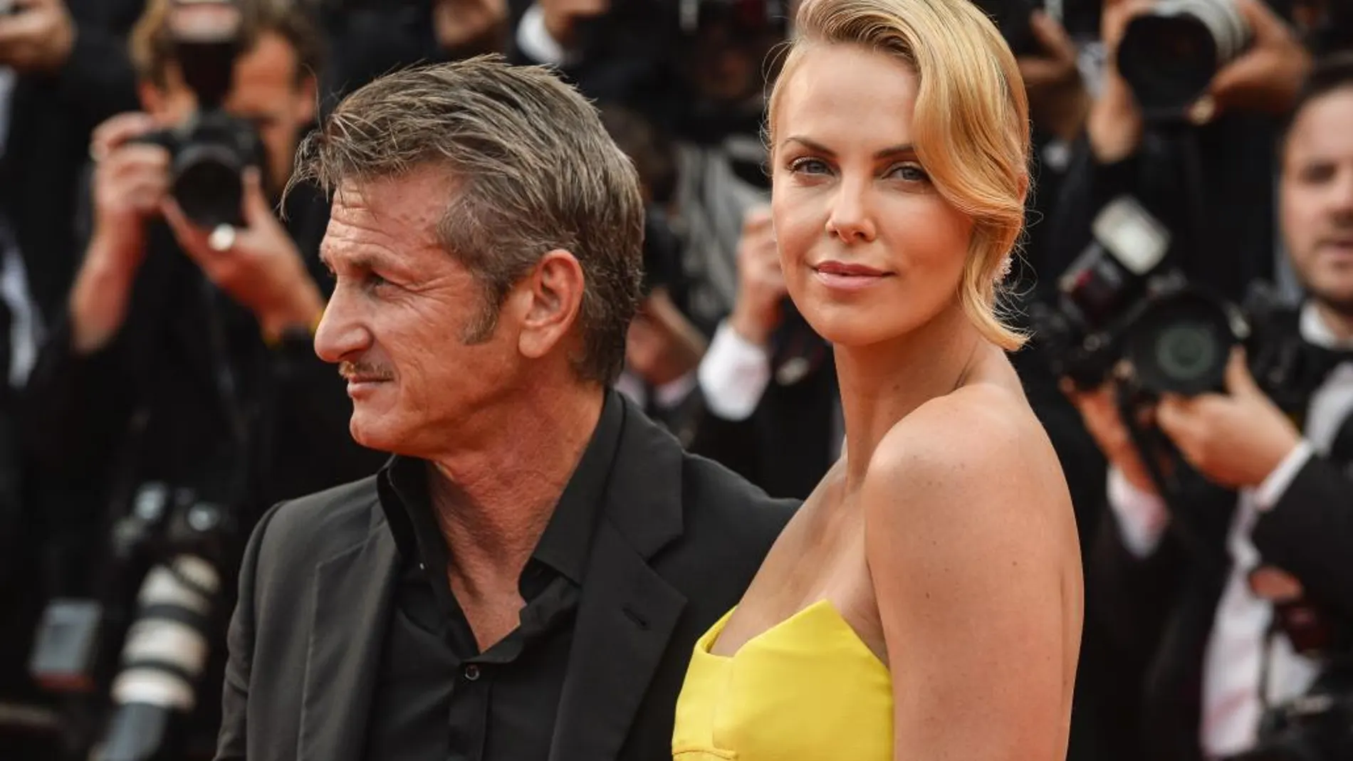 Charlize Theron y Sean Penn, en Cannes