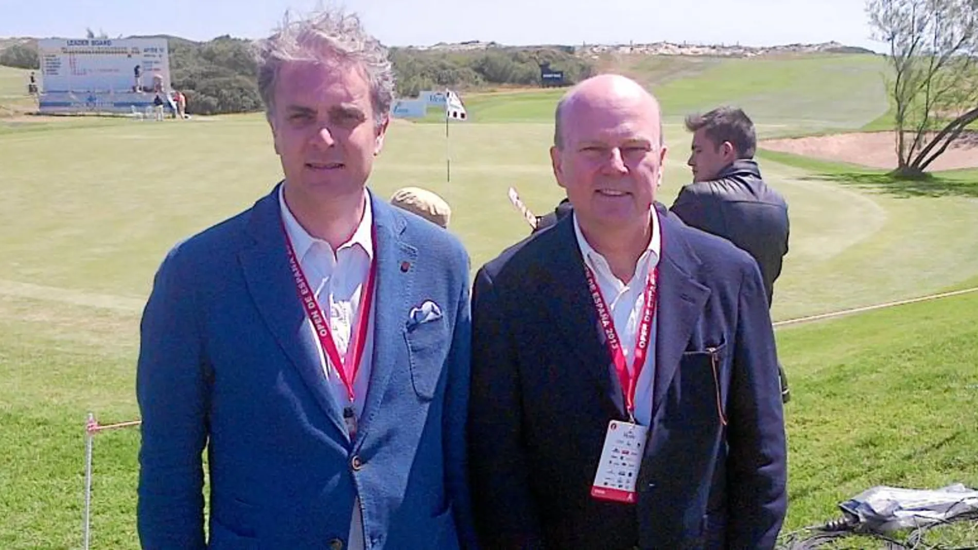 El conseller de Economía, Industria, Turismo y Comercio, Máximo Buch, asistió ayer a las pruebas del Open de Golf que se celebran en El Saler