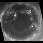 El ojo de la tormenta de Saturno