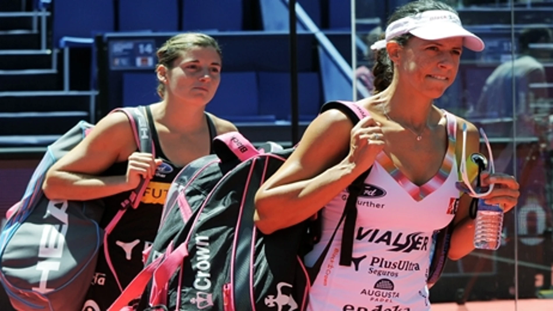 Alejandra Salazar y Marta Marrero