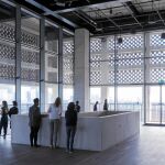 Imagen del interior de la nueva nave de la Tate Modern, que se presenta hoy