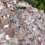 La pequeña localidad de Pescara del Tronto es la viva imagen de la destrucción que ha provocado el terremoto de 6,2 magnitud.