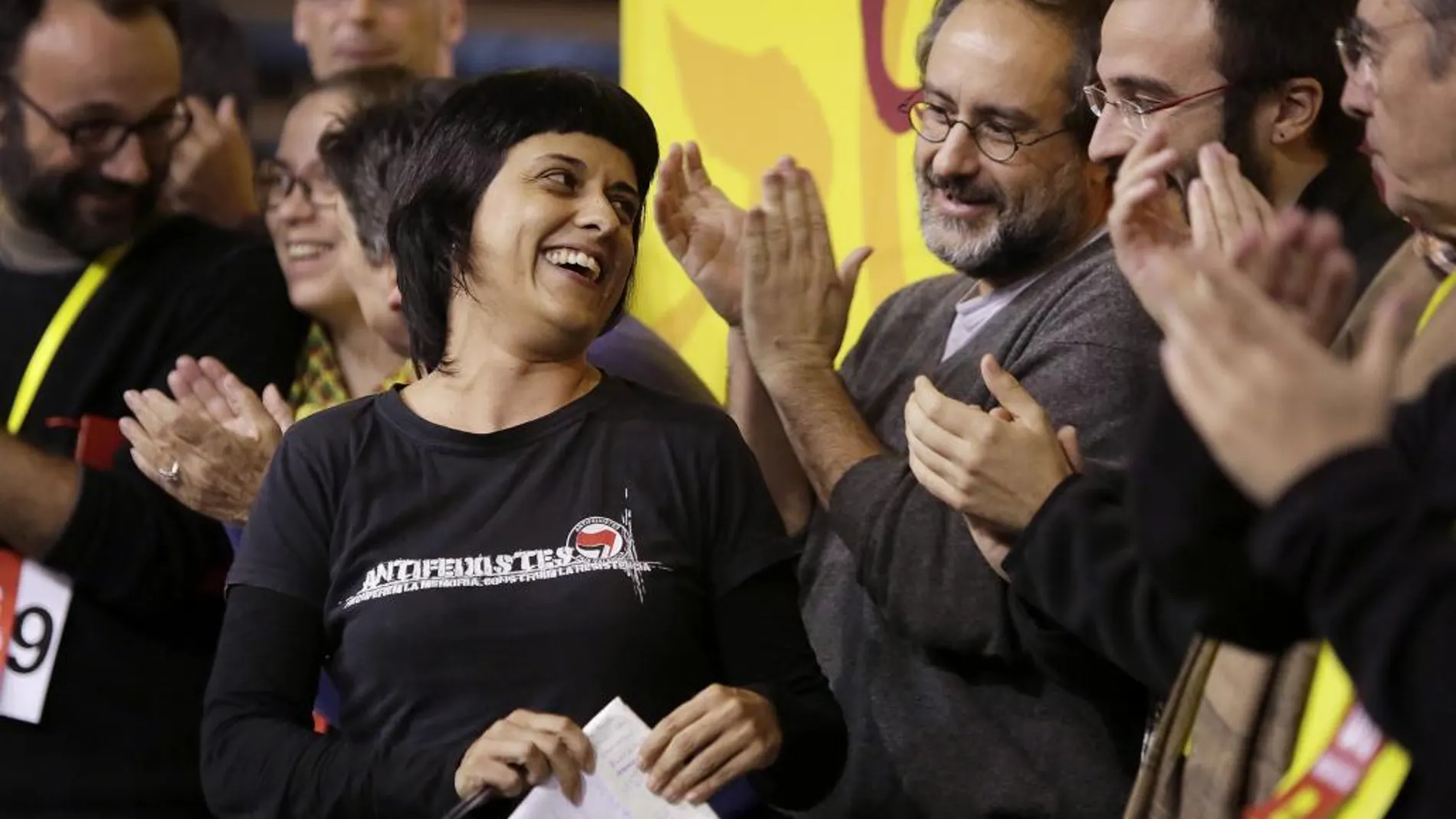 Los miembros de la CUP, Anna Gabriel, Antonio Baños y Albert Botrán, durante un acto de la formación política celebrado el paso domingo en Manresa