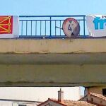 «Bienvenidos al País Vasco» en Pamplona. Varios carteles colocados a la entrada de la ciudad de Pamplona dan la bienvenida a Euskal Herria y defienden la liberación de presos