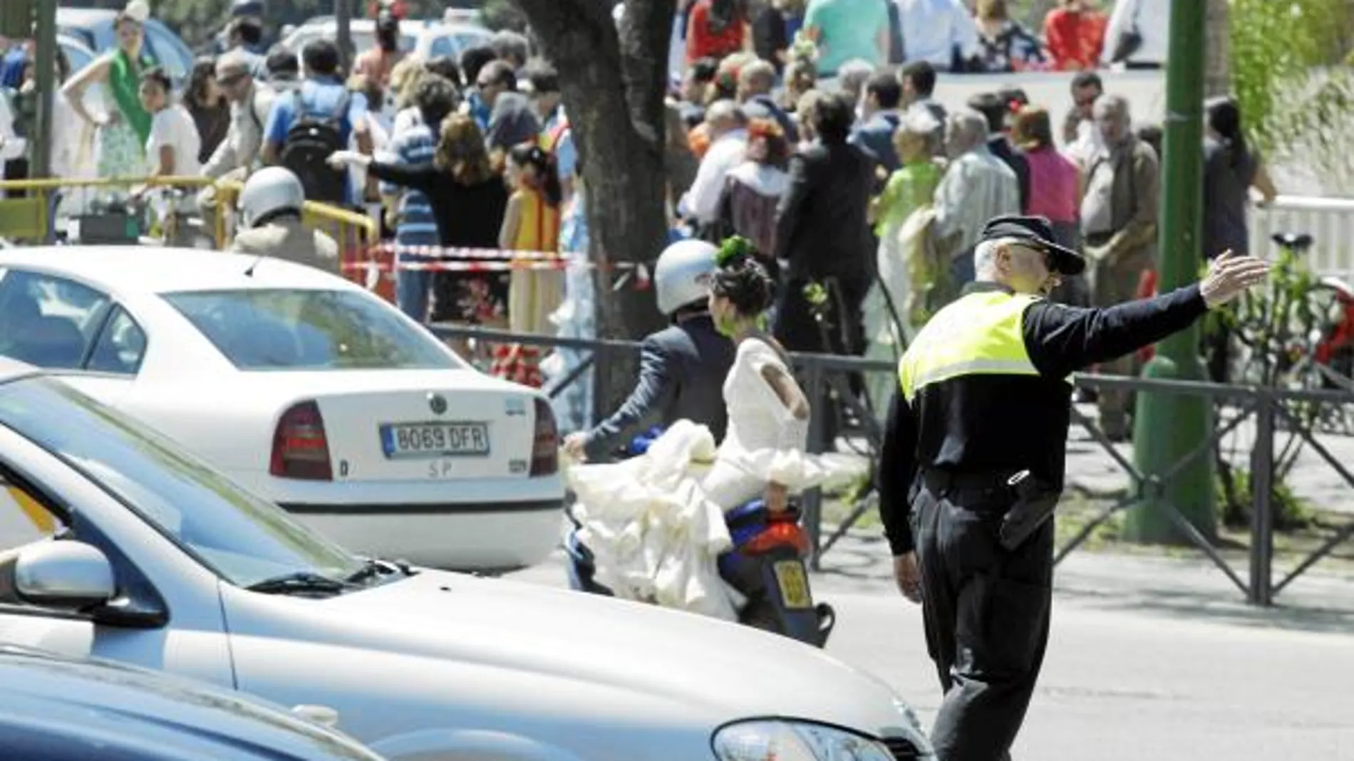 La Policía Local contó con 610 policías en la calle durante la Feria, 504 dentro del plan especial