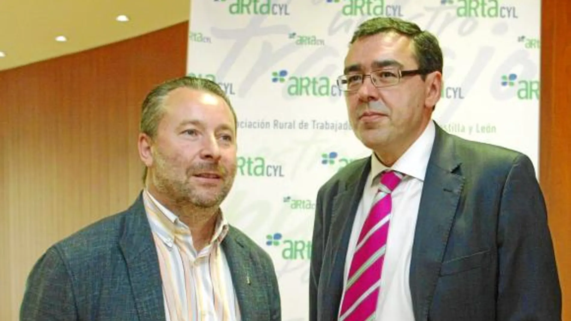 Donaciano Dujo e Ignacio Ariznavarreta, en la presentación de la Asociación Rural de Autómomos (Artacyl)