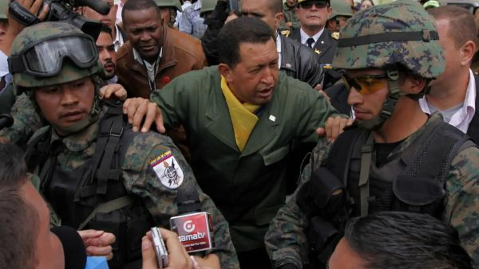 Chávez ha puesto a sus tropas en máxima alerta