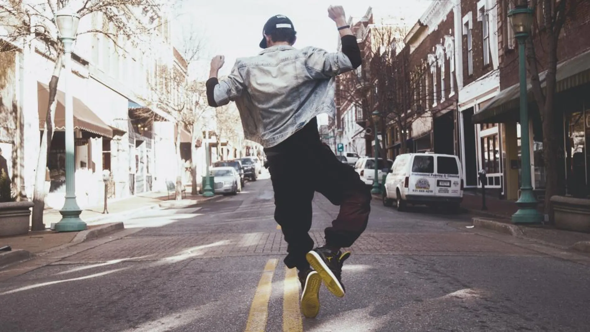 Andre Hunter on Unsplash