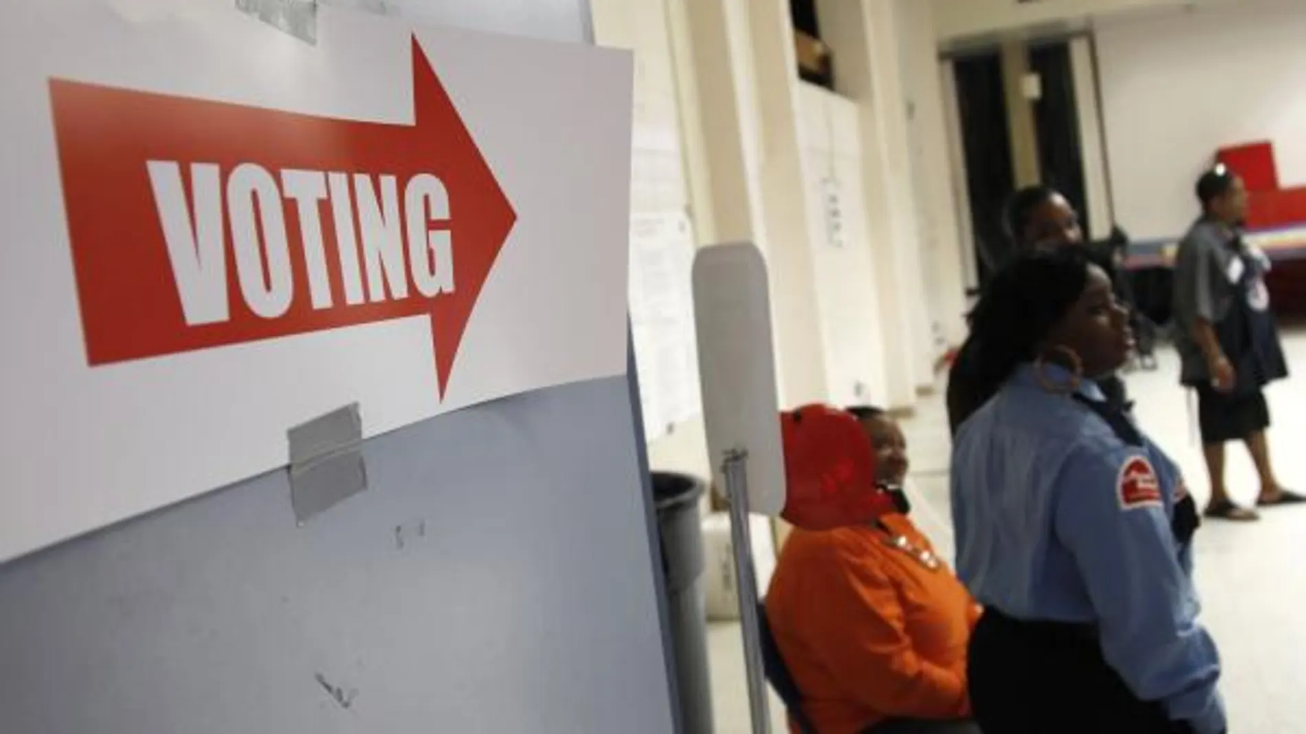 Algunos colegios electorales ya han abierto para los primeros votantes