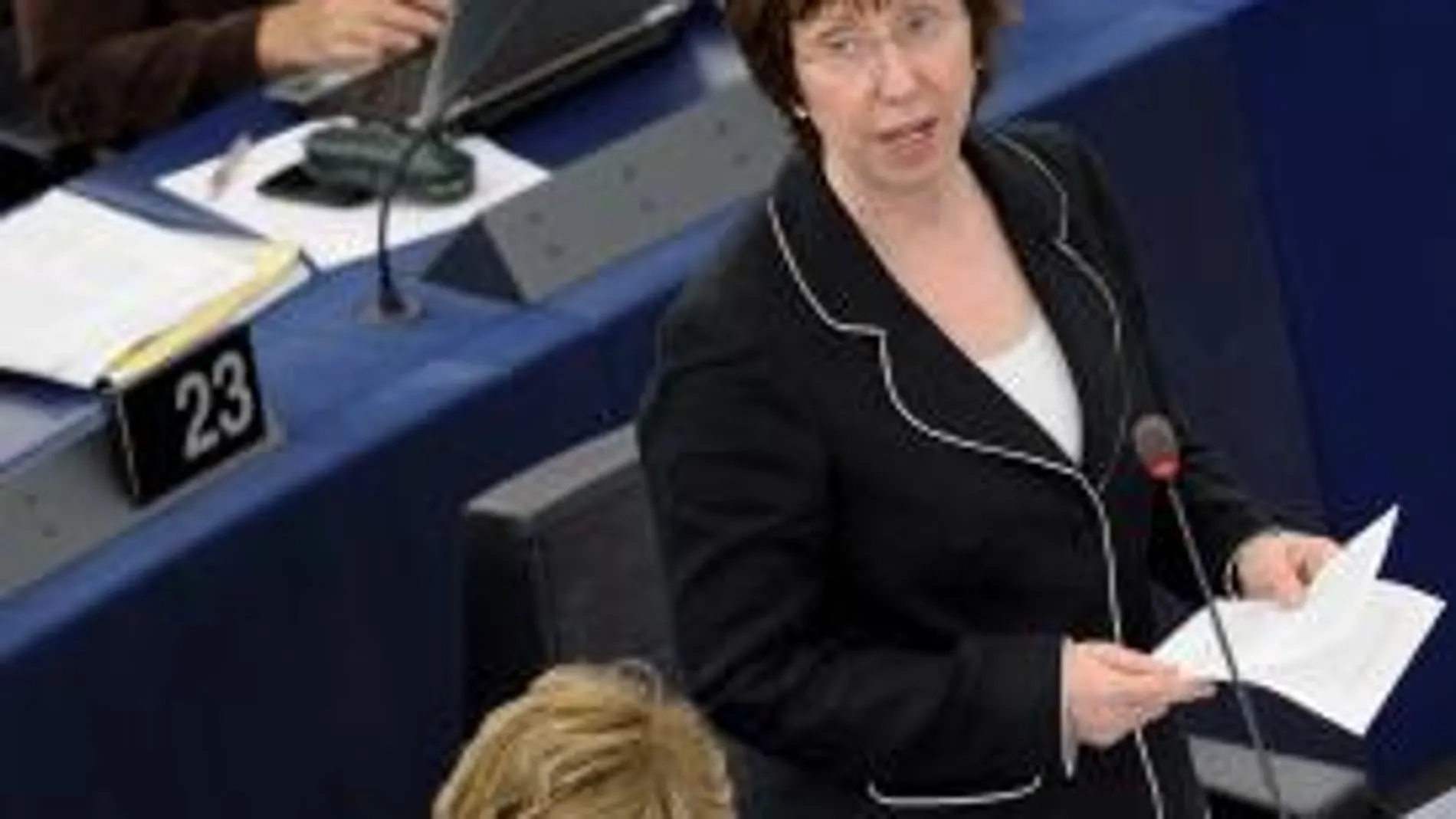 La jefa de la diplomacia europea, Catherine Ashton, pronuncia un discurso sobre la operación militar israelí contra la "flotilla"