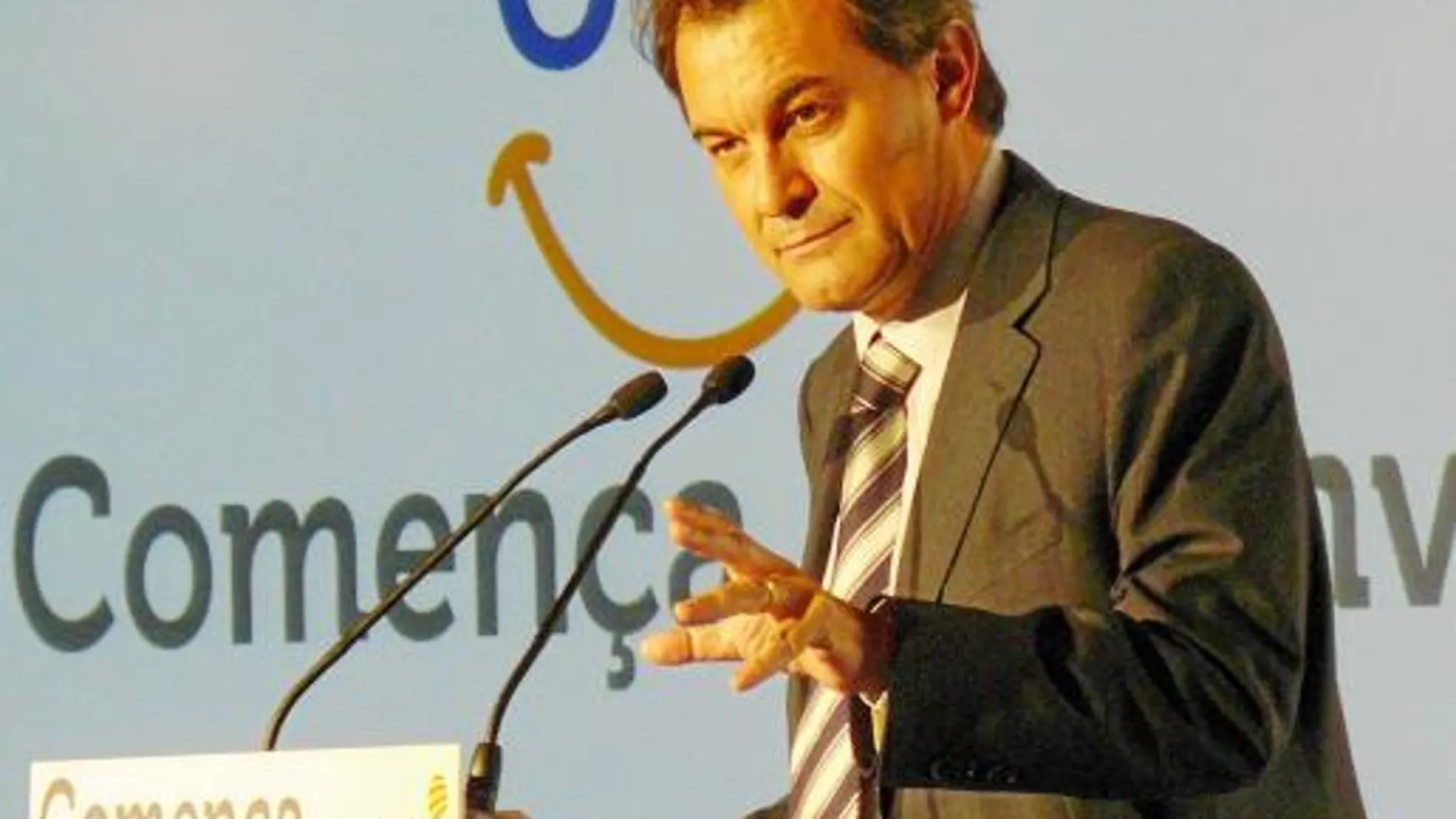 El presidente de CiU, Artur Mas, ayer en la Pedrera de Barcelona durante su balance de la gestión del tripartito