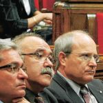 Pugna en el tripartito, ahora por las ayudas a la compra de vehículos